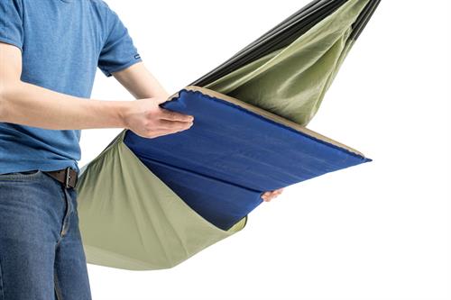 Silk Traveller Thermo Rejsehængekøje er med indbygget lomme